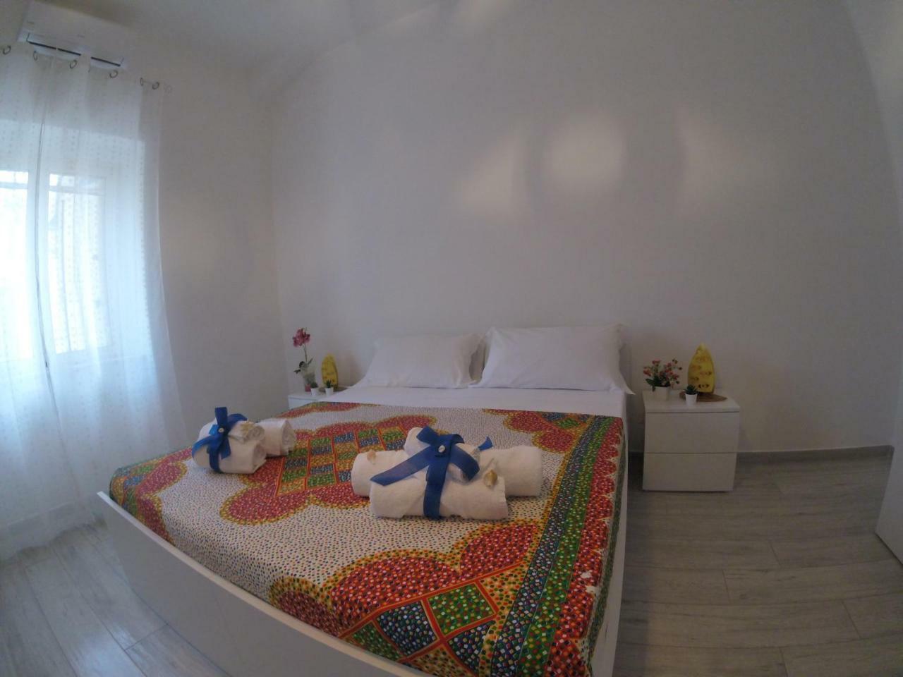 Oudeis Holidays Apartments Tropea Buitenkant foto