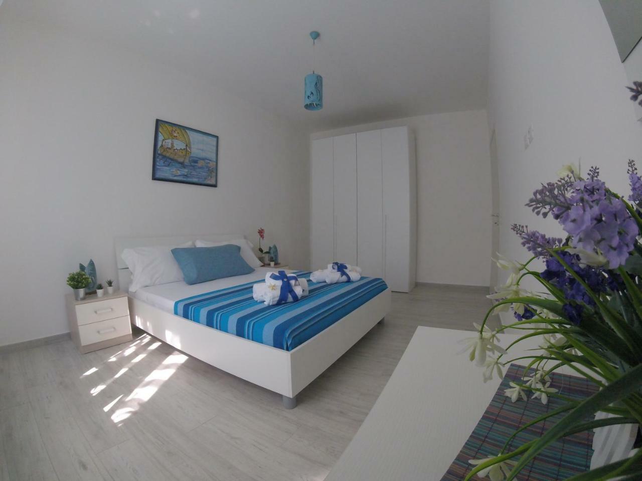 Oudeis Holidays Apartments Tropea Buitenkant foto