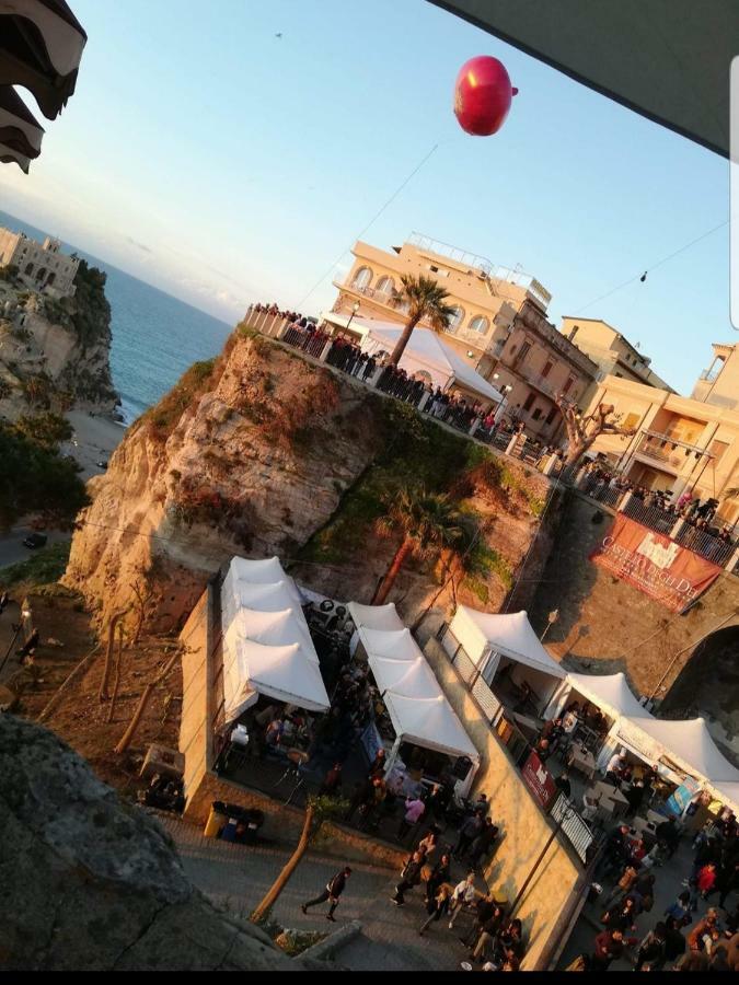 Oudeis Holidays Apartments Tropea Buitenkant foto