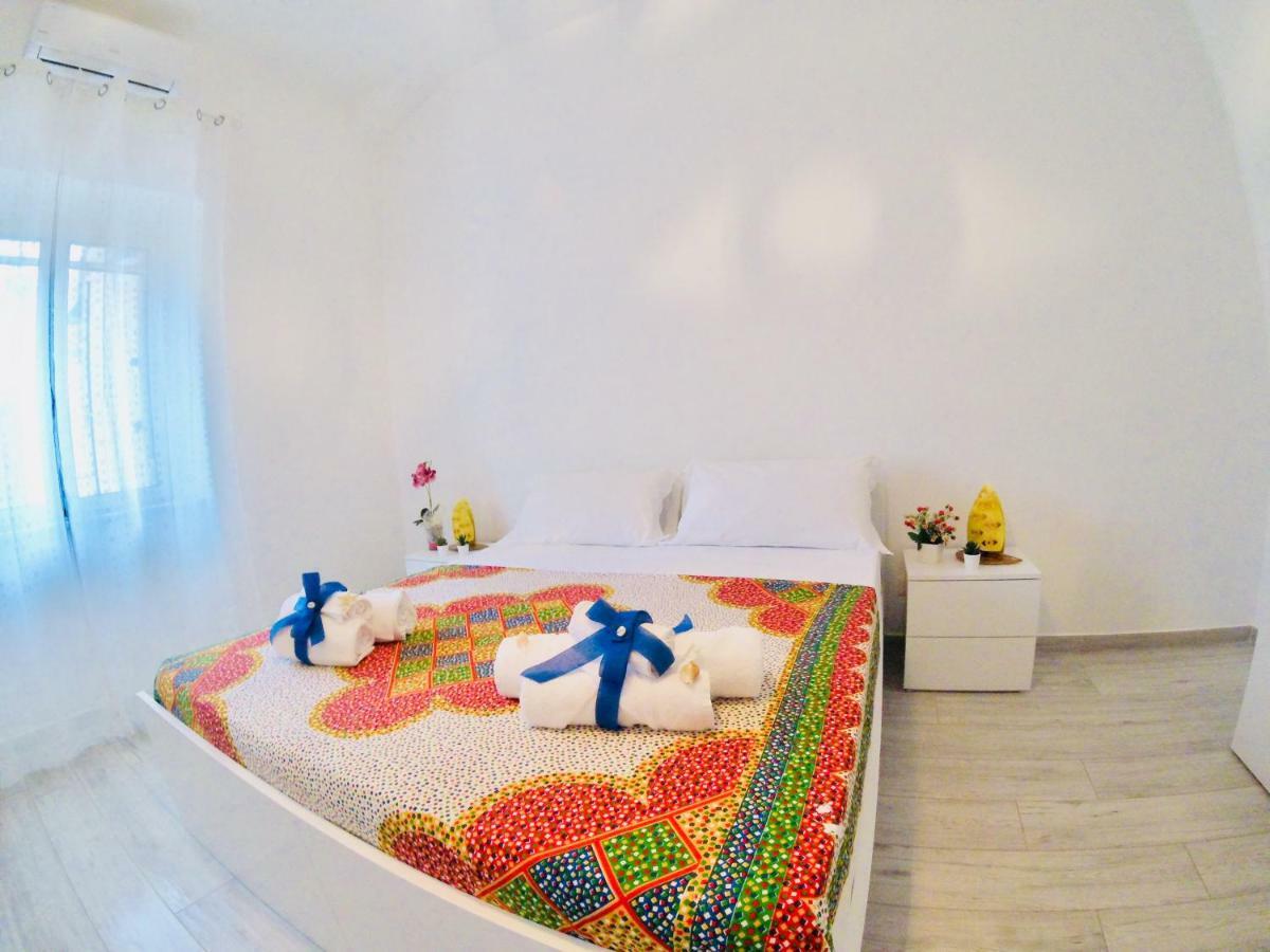 Oudeis Holidays Apartments Tropea Buitenkant foto