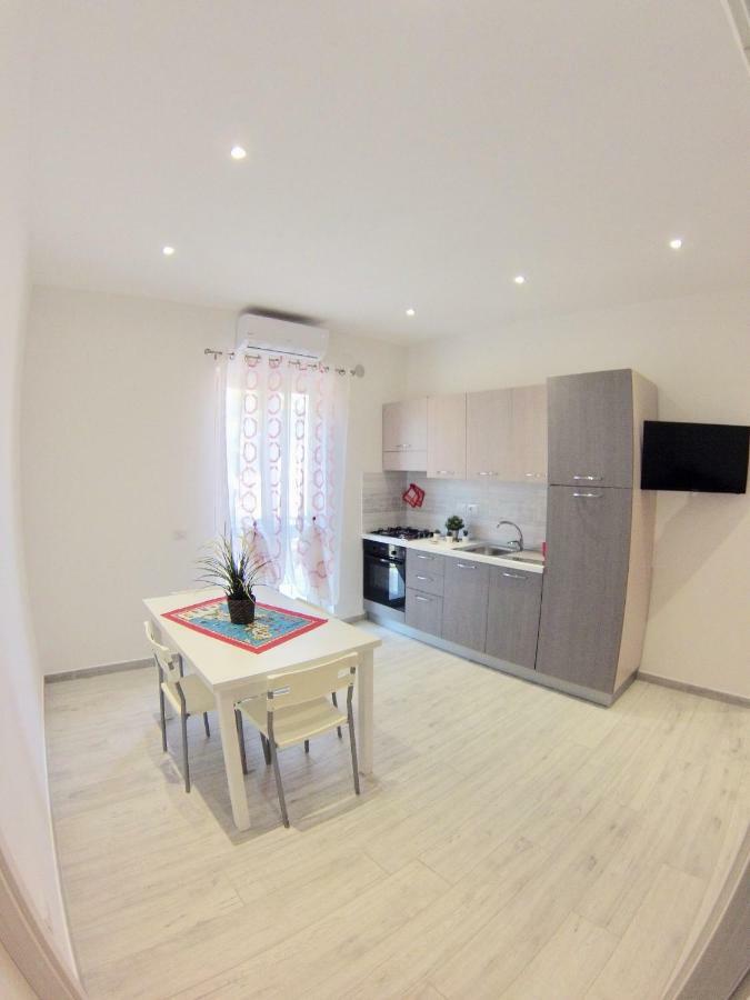 Oudeis Holidays Apartments Tropea Buitenkant foto